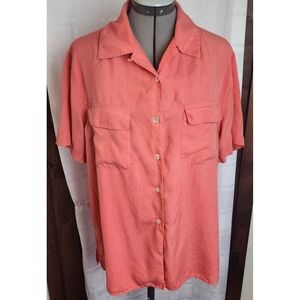 Anne Carson XL Coral Silk Short Sleeve Button Down Shirt Top Pockets‎